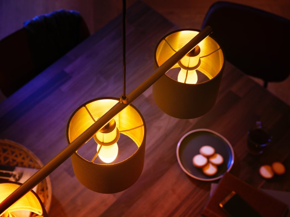 Philips Hue E14 Candle White Ambiance